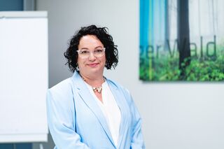 Simone Roß, Vertrieb, Gbneuhaus, Nanobeschichtungen Bild von Simone Roß, Vertrieb, Gbneuhaus Germany